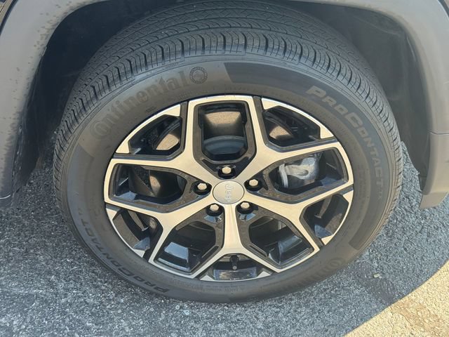 Certified 2024 Jeep Compass Limited AWD/4WD image 9