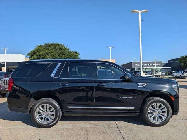 Certified 2023 GMC Yukon Denali AWD/4WD image 3
