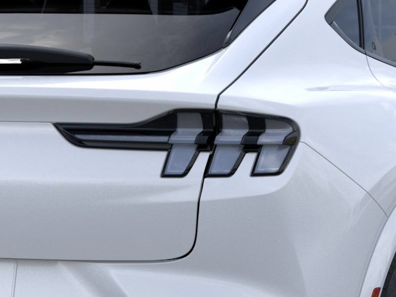 New 2025 Ford Mustang Mach-E Premium w/ Interior Protection Package AWD/4WD image 21