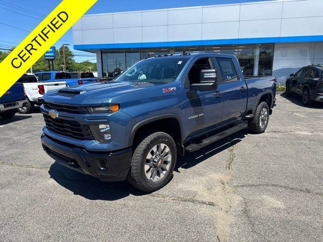 Used 2026 Chevrolet Silverado 2500 Custom w/ Custom Value Package AWD/4WD image 4