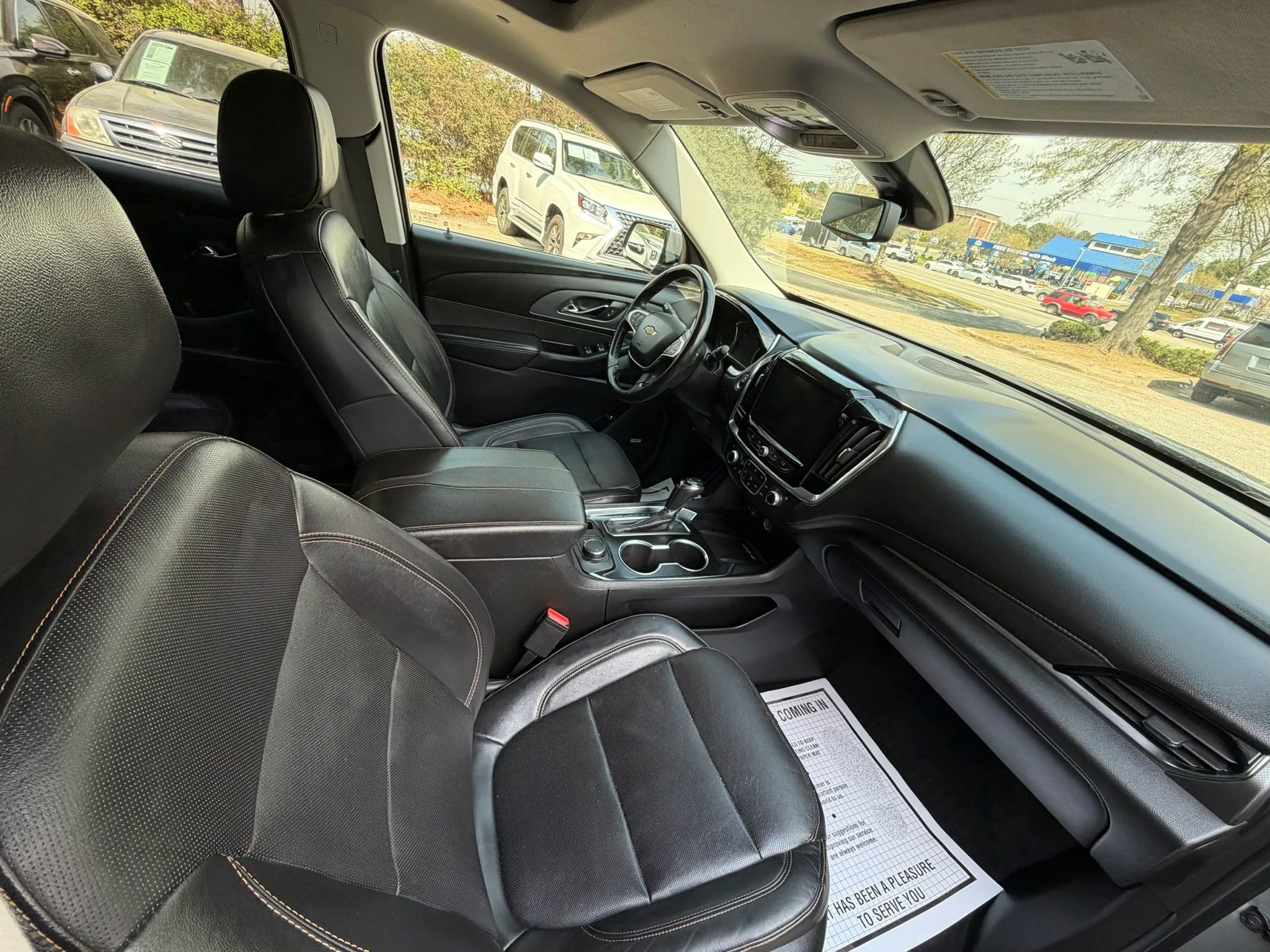 Used 2020 Chevrolet Traverse Premier image 10