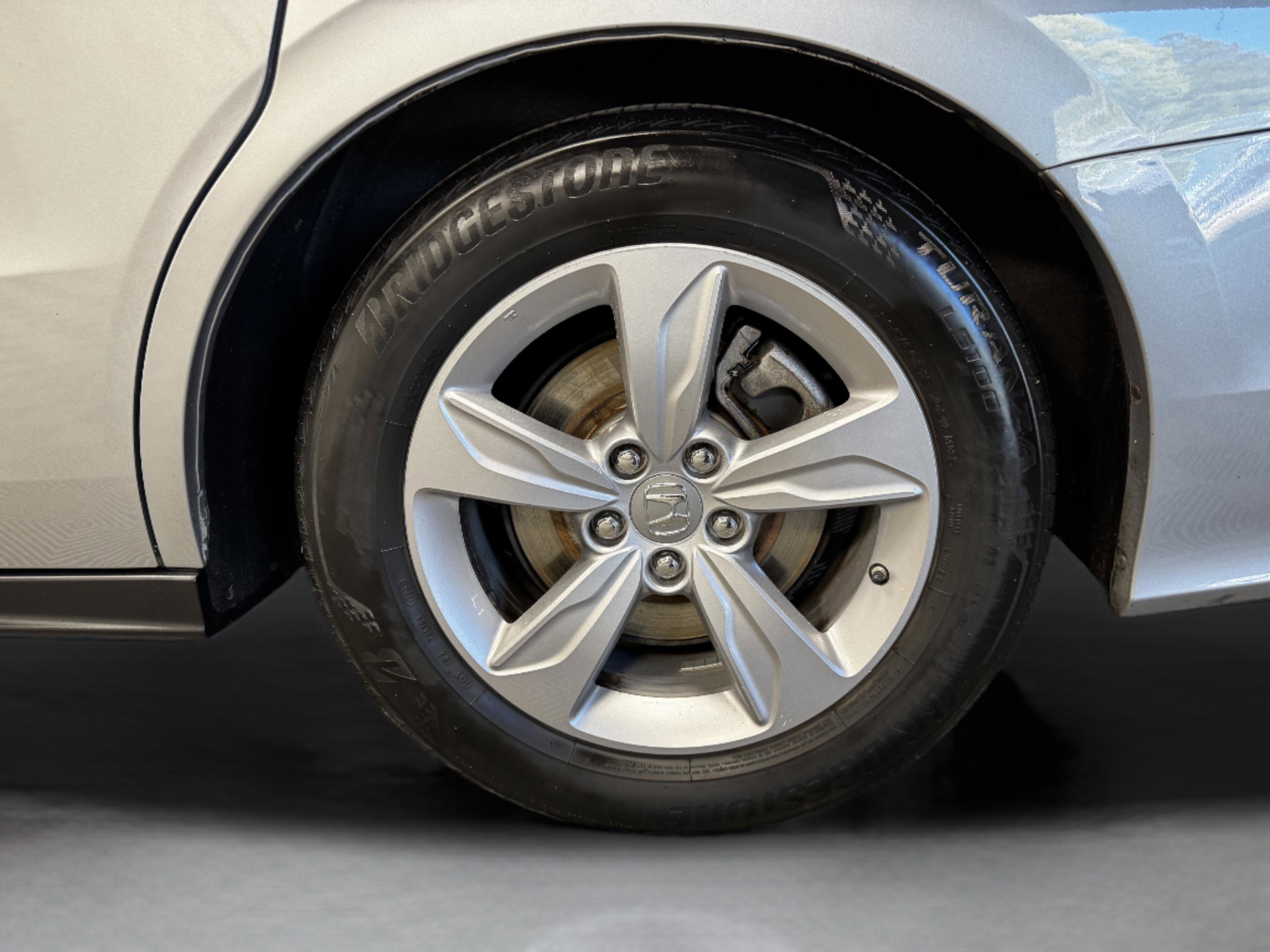 Used 2019 Honda Odyssey EX-L image 48