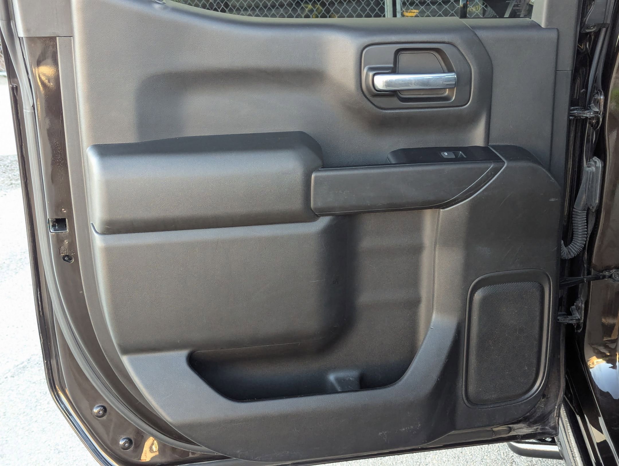 Used 2019 Chevrolet Silverado 1500 LT w/ Texas Edition image 16