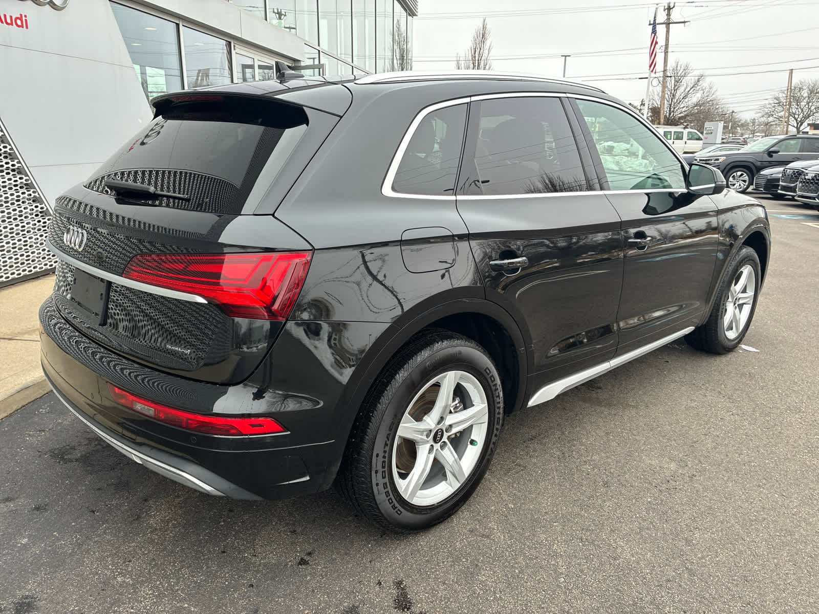 Used 2023 Audi Q5 2.0T Premium w/ Convenience Package image 8