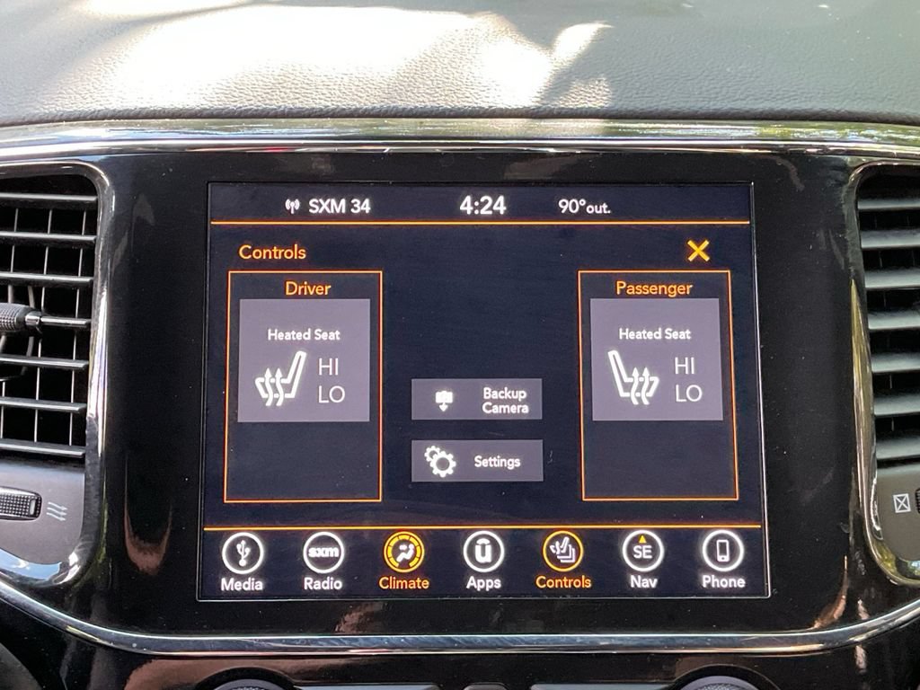 Used 2019 Jeep Grand Cherokee Laredo w/ Laredo X Package AWD/4WD image 26
