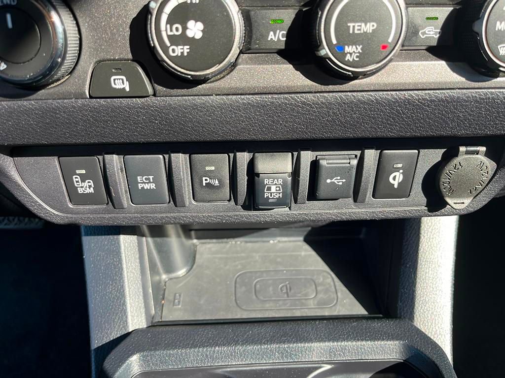 Used 2020 Toyota Tacoma TRD Off-Road image 20