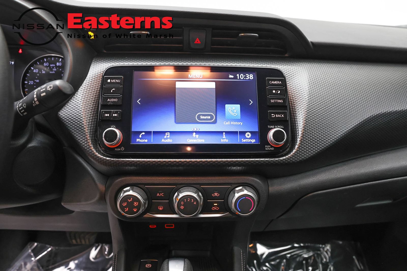 Used 2024 Nissan Kicks SV FWD image 12