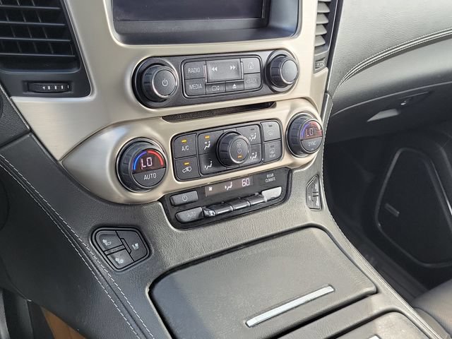 Used 2020 GMC Yukon Denali RWD image 32