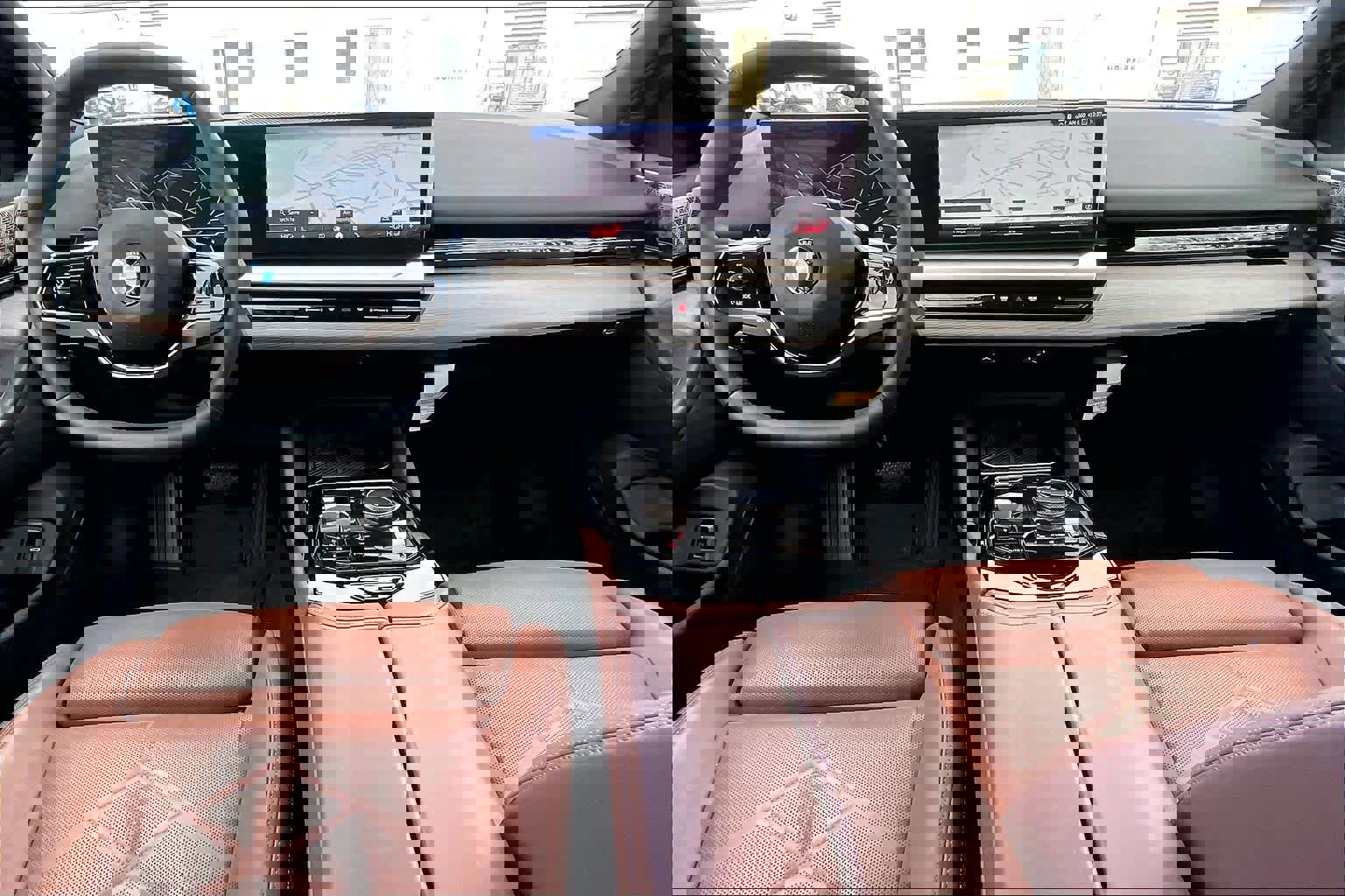 Used 2025 BMW 530i xDrive image 16