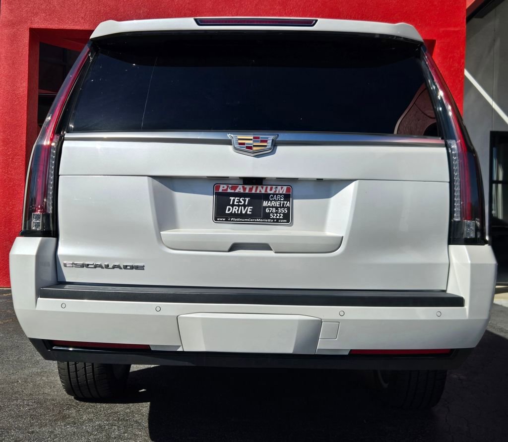 Used 2019 Cadillac Escalade ESV Platinum image 10