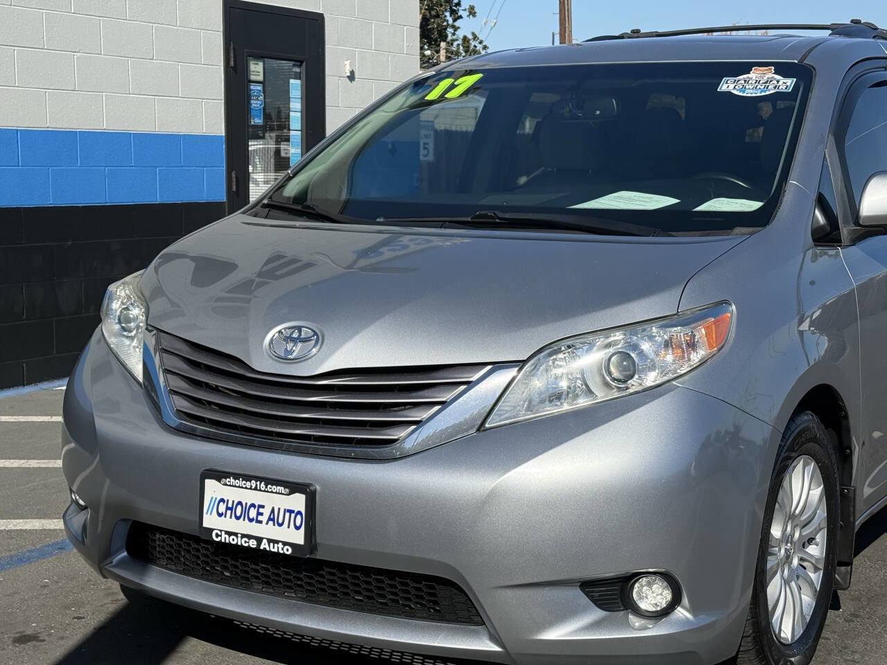 Used 2017 Toyota Sienna image 23