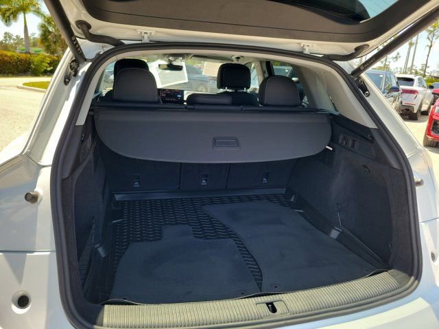 Certified 2023 Audi Q5 Premium AWD/4WD image 8