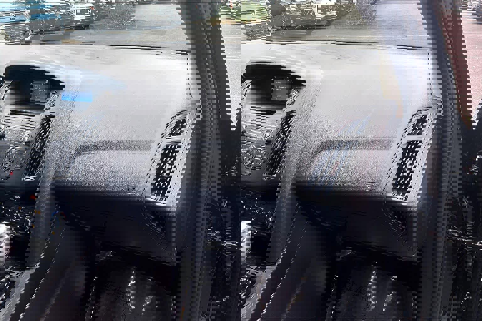 Used 2016 Ford Focus SE image 19