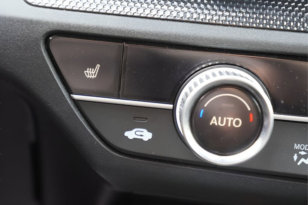 Used 2023 Honda CR-V Sport image 31