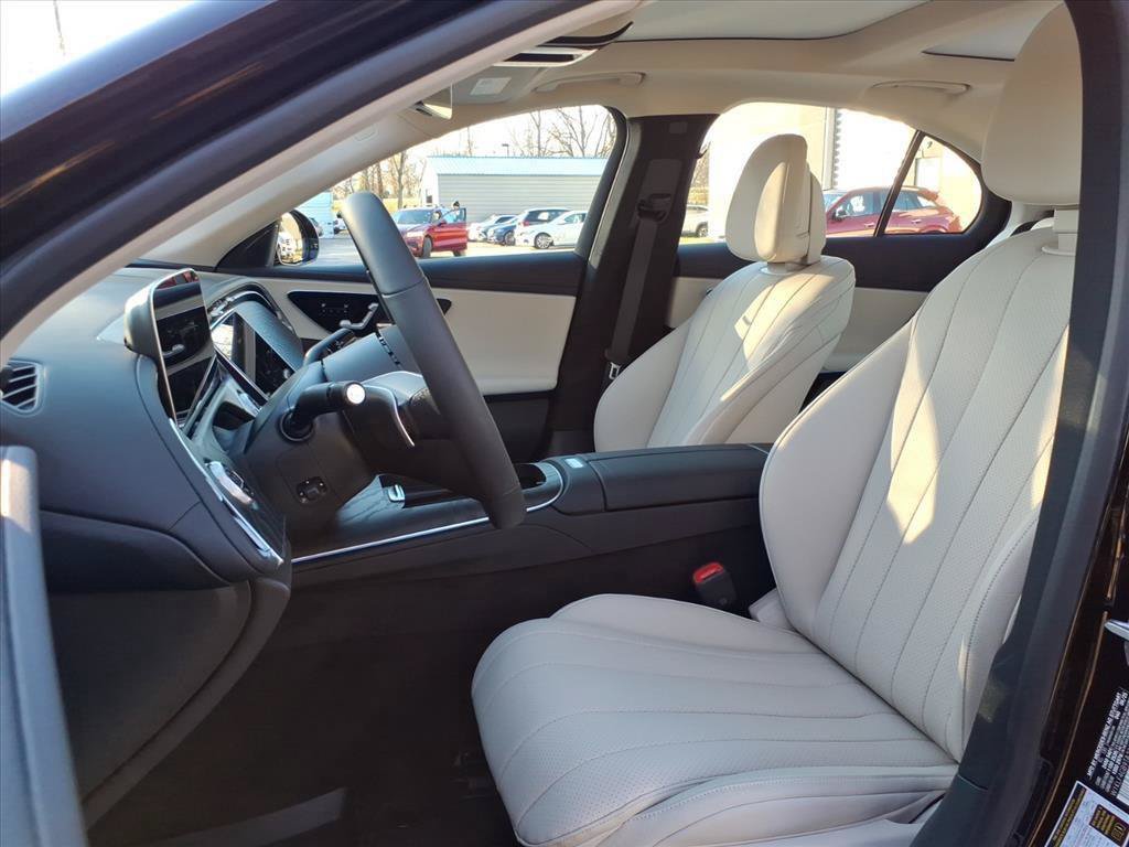 New 2026 Mercedes-Benz E 350 Sedan image 23