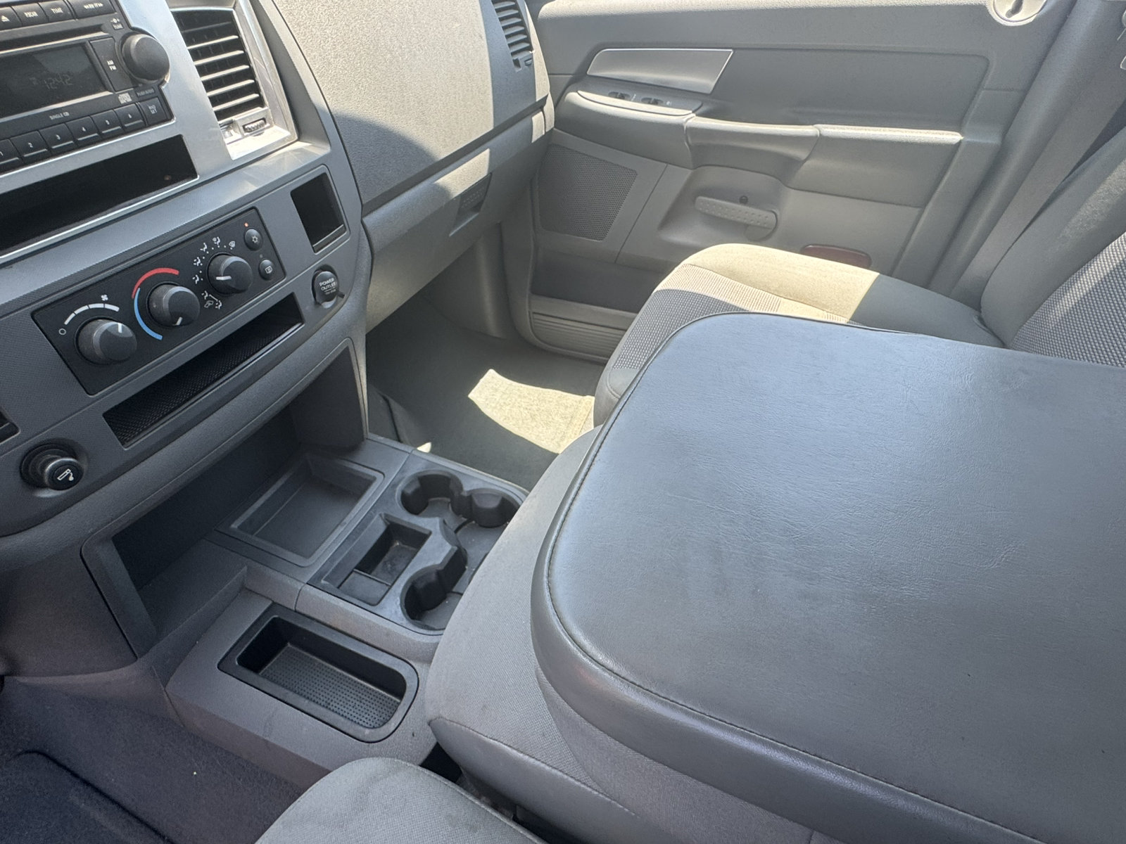 Used 2007 Dodge Ram 3500 Truck SLT RWD image 28