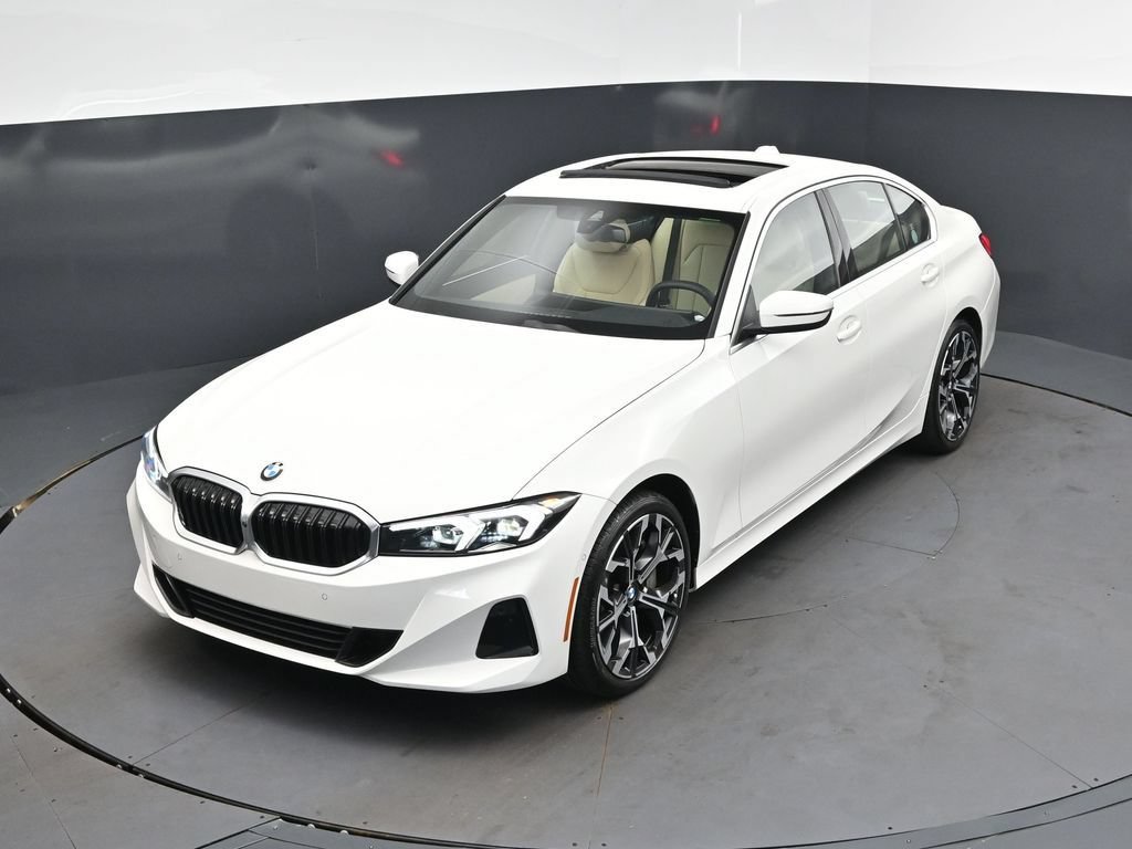 Used 2026 BMW 330i Sedan w/ Convenience Package RWD image 30
