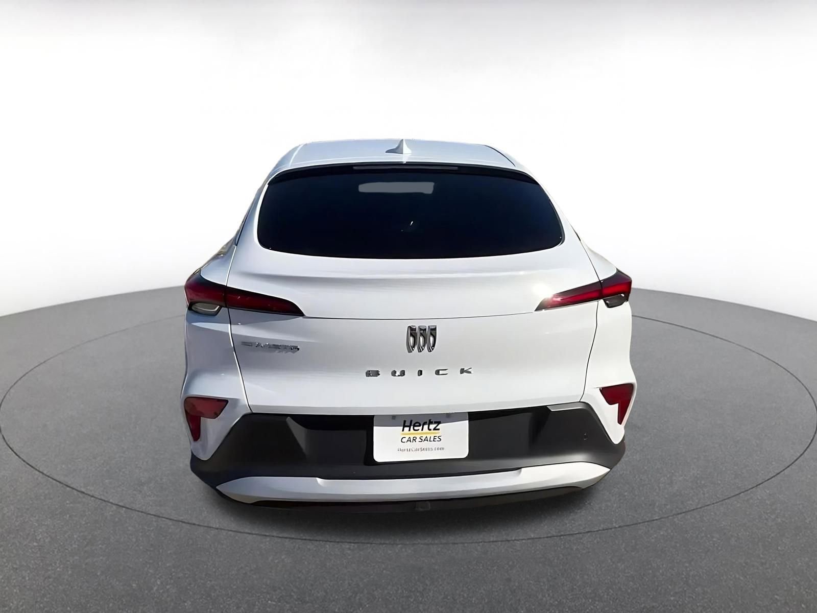 Used 2025 Buick Envista Preferred image 12