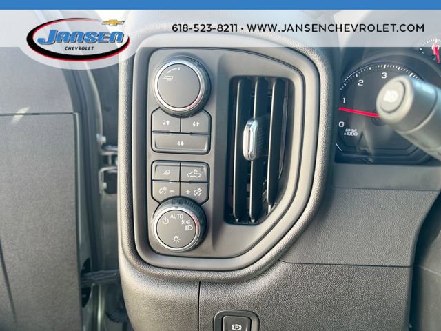 Used 2024 Chevrolet Silverado 2500 Custom w/ Custom Value Package image 17