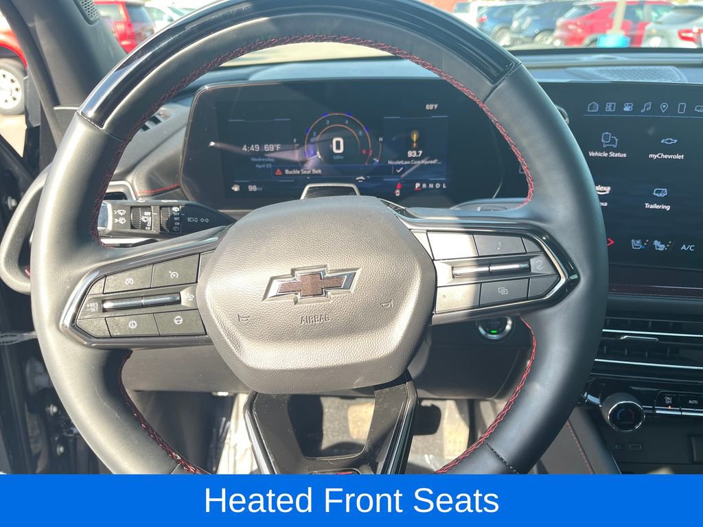 Used 2025 Chevrolet Traverse RS AWD/4WD image 16