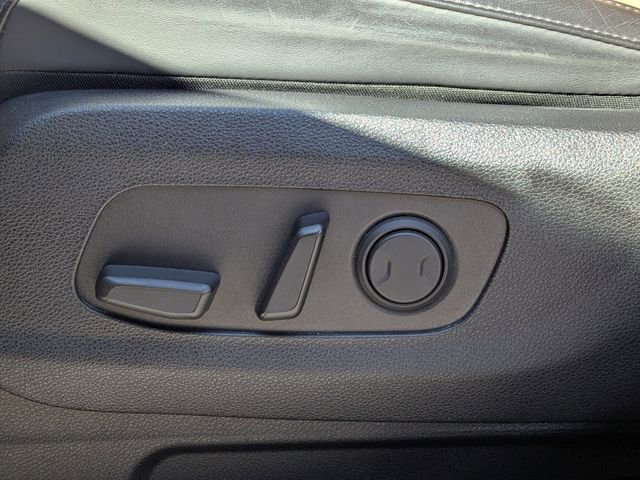 Used 2024 Kia Carnival LX FWD image 20
