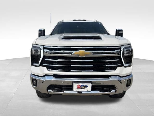 Certified 2024 Chevrolet Silverado 2500 LTZ w/ LTZ Plus Package AWD/4WD image 9