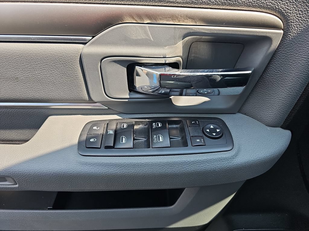 Used 2017 RAM 1500 Outdoorsman AWD/4WD image 27