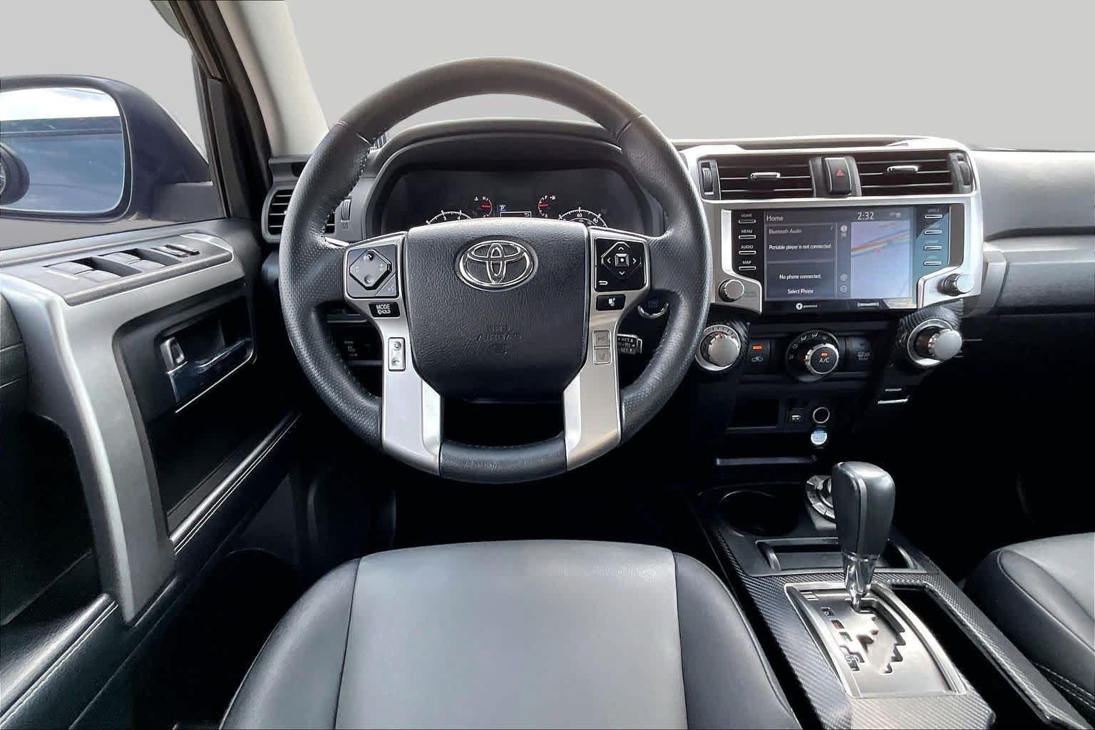 Used 2020 Toyota 4Runner SR5 Premium AWD/4WD image 6