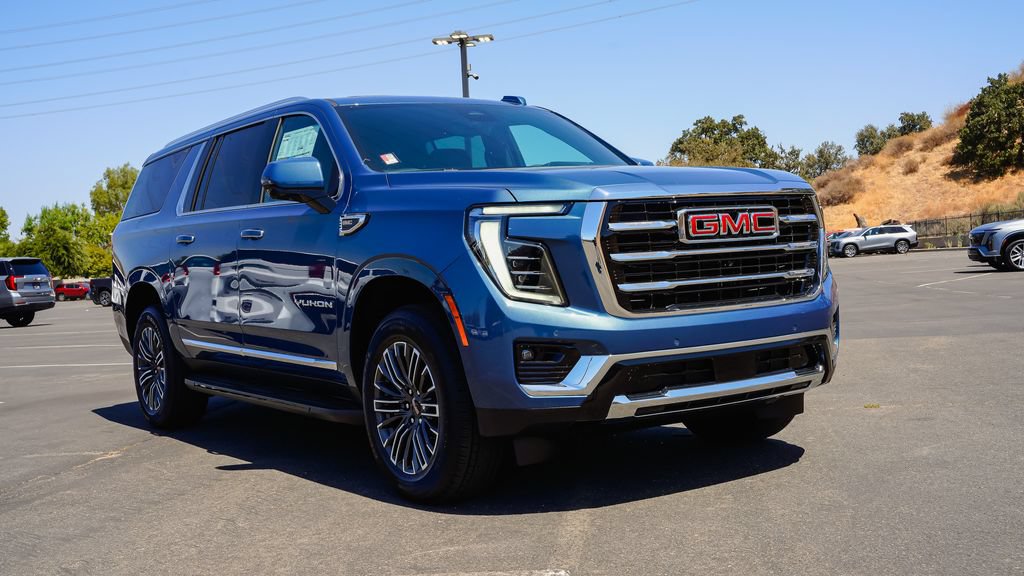 New 2026 GMC Yukon XL Elevation w/ Elevation Premium Package AWD/4WD image 5