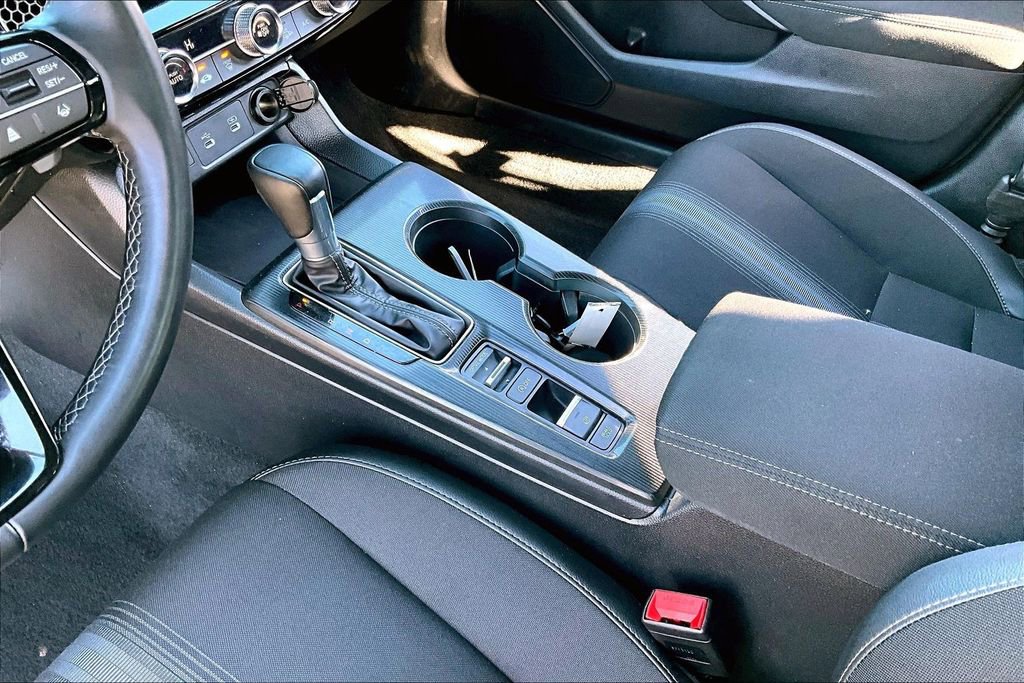 Used 2025 Honda Civic Sport image 15