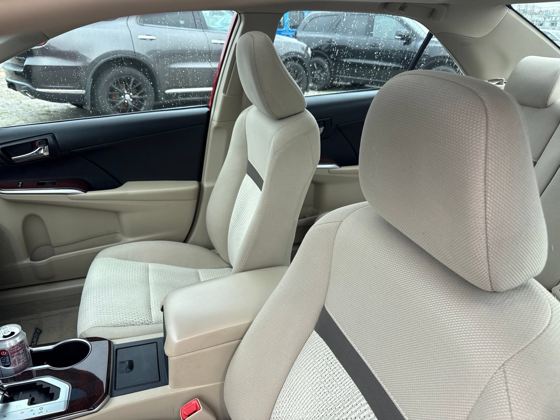 Used 2014 Toyota Camry XLE FWD image 11
