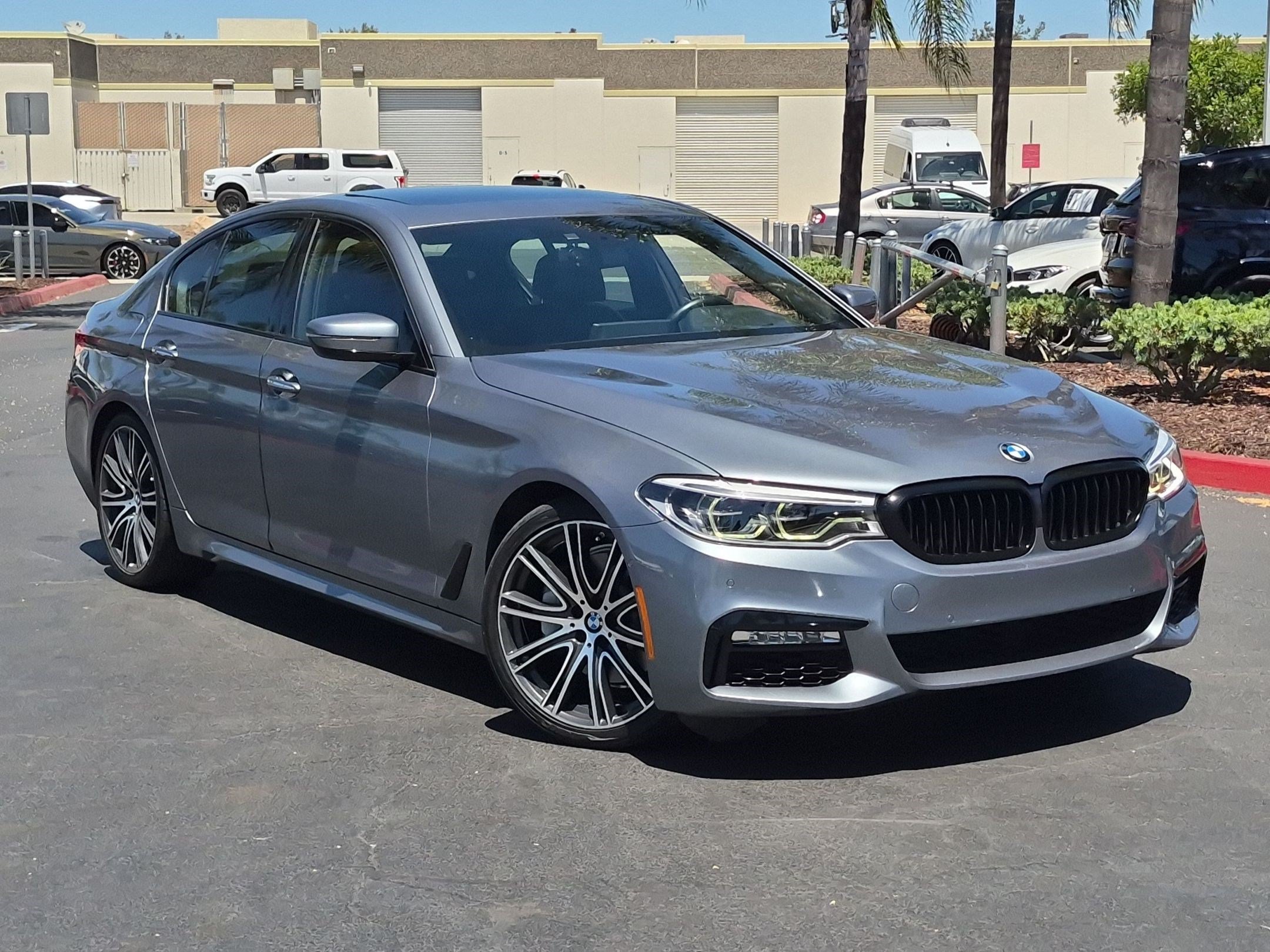Used 2017 BMW 540i RWD image 2