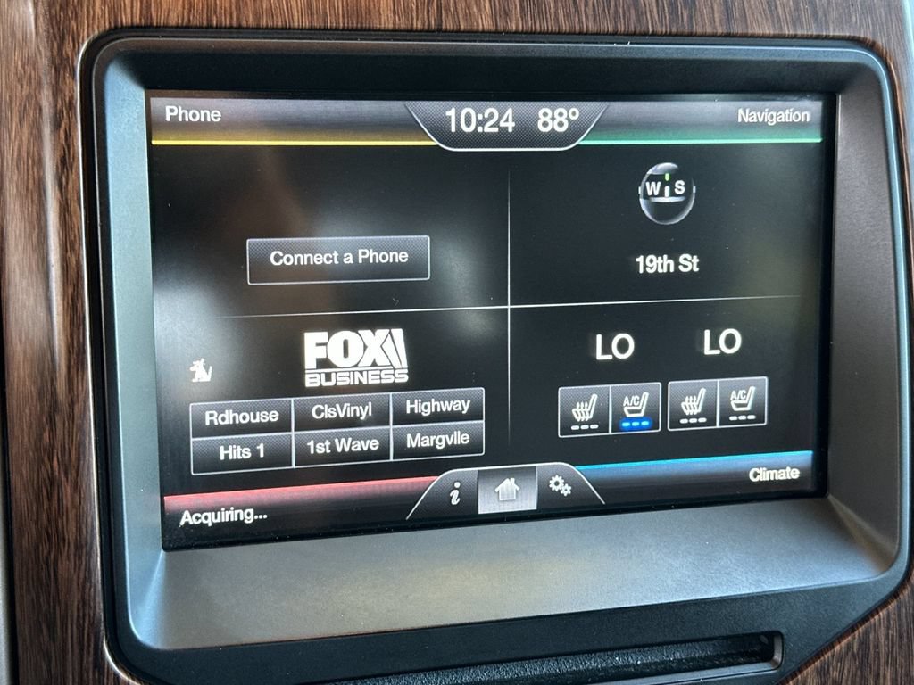Used 2014 Ford F150 Lariat w/ Equipment Group 502A Luxury RWD image 16