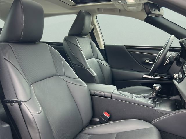 Used 2022 Lexus ES 350 w/ Accessory Package image 20