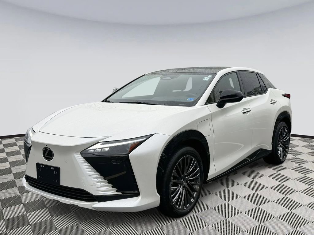 Used 2023 Lexus RZ 450e Premium w/ Accessory Package (2T) image 5
