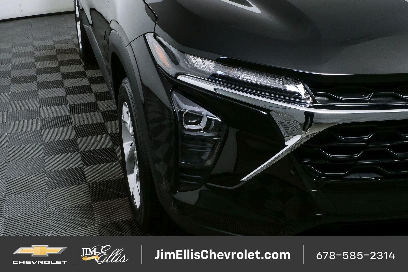 New 2026 Chevrolet Trax LS w/ LS Convenience Package FWD image 34