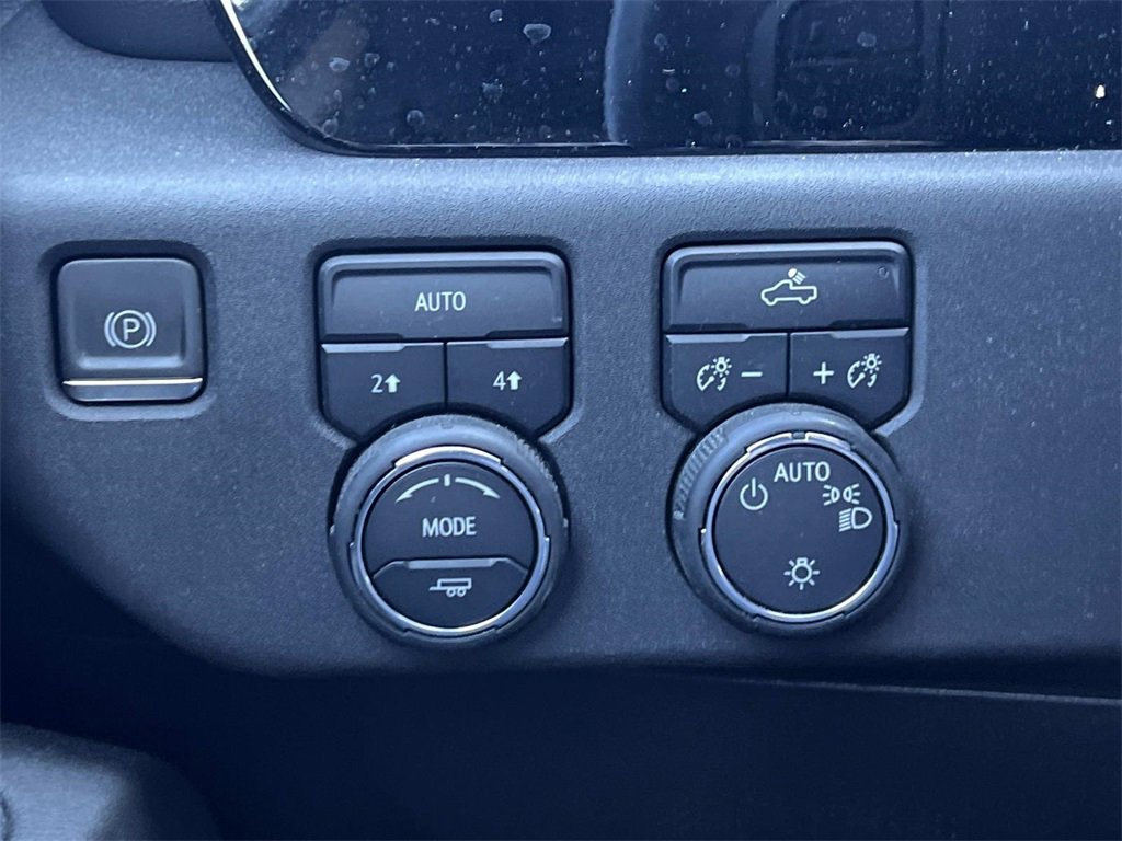 Certified 2024 Chevrolet Silverado 1500 LT image 26