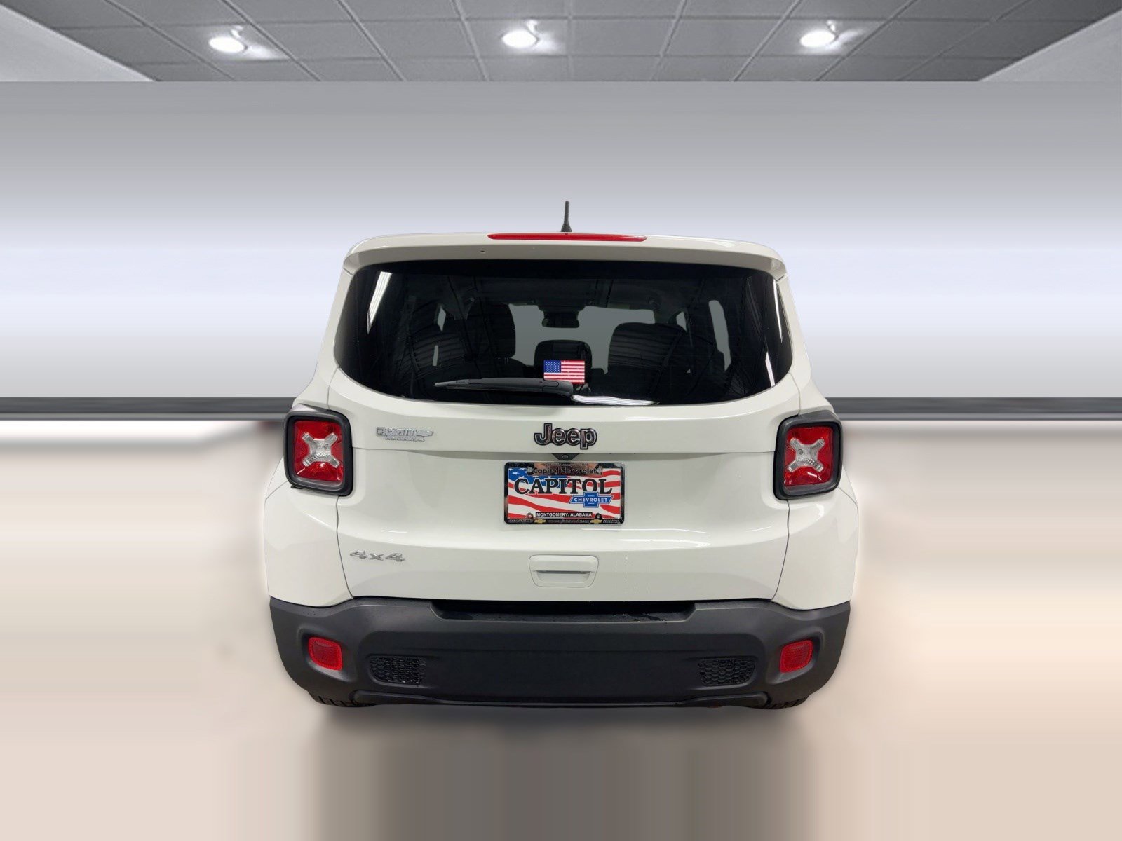 Used 2023 Jeep Renegade Latitude image 10