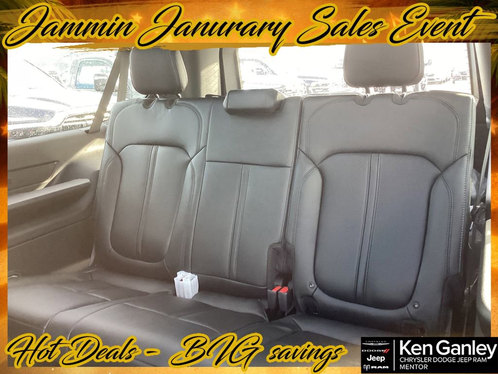 New 2026 Jeep Grand Wagoneer L Limited image 16