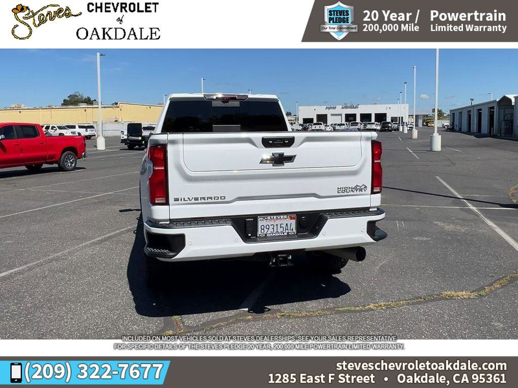 Used 2024 Chevrolet Silverado 2500 High Country w/ High Country Premium Package image 10