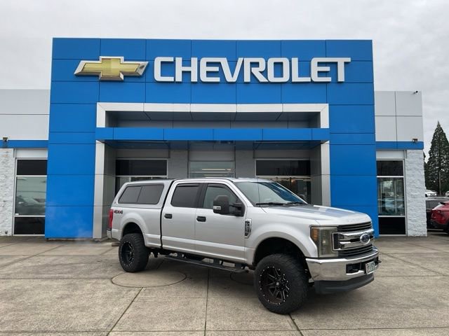 Used 2019 Ford F250 XLT image 1