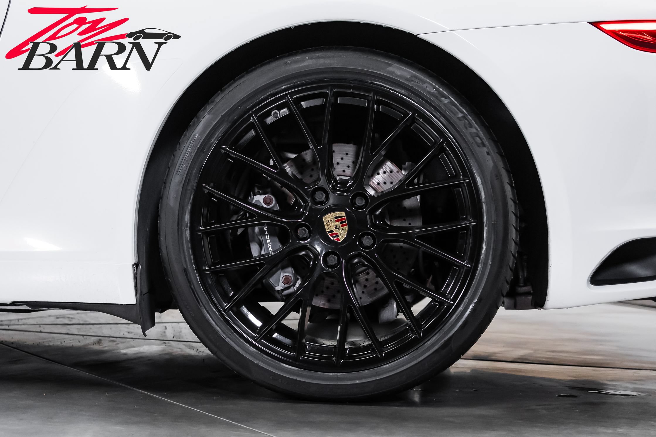 Used 2017 Porsche 911 Carrera RWD image 25
