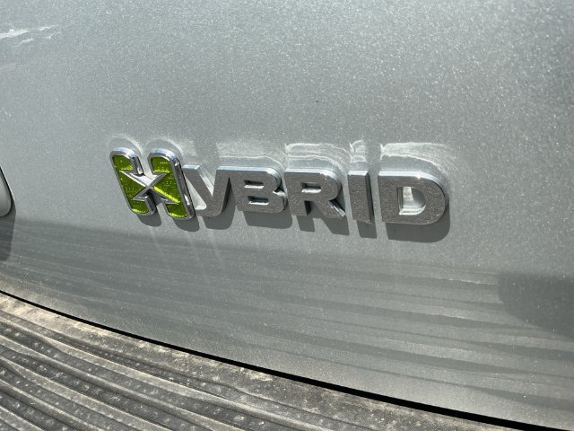 Used 2013 Chevrolet Tahoe 4WD Hybrid image 18