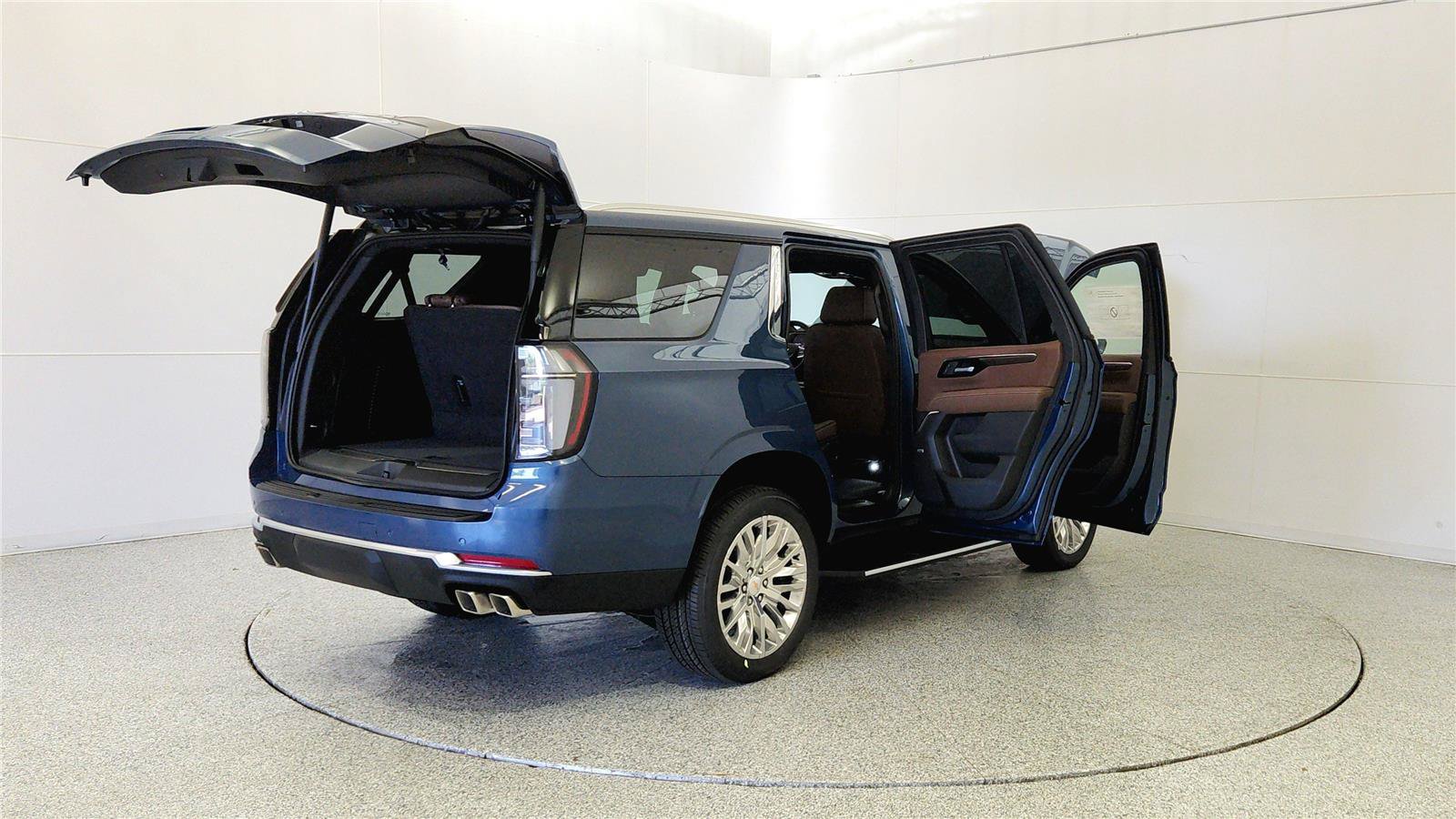 New 2026 Chevrolet Tahoe High Country w/ Sun And Tow Package AWD/4WD image 12