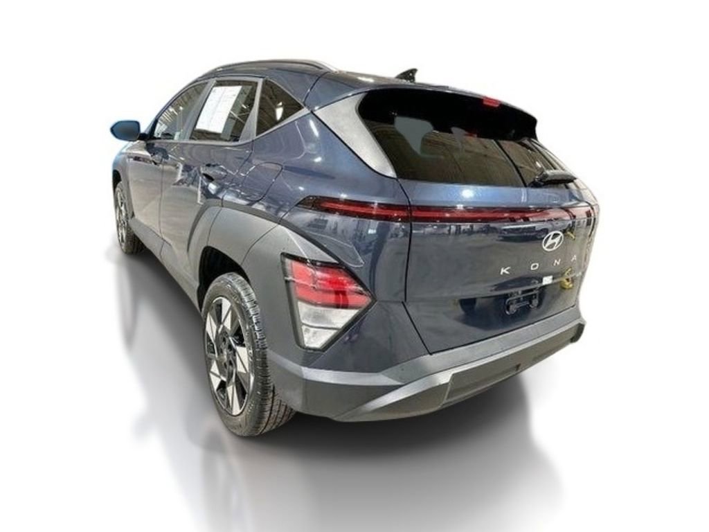 Used 2025 Hyundai Kona SEL AWD/4WD image 5