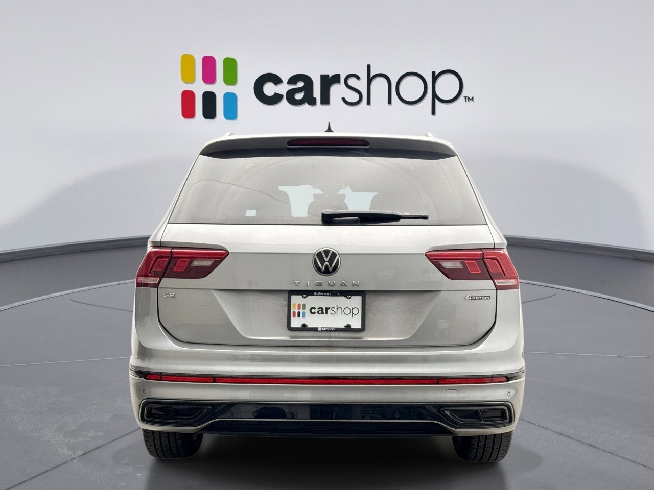 Used 2022 Volkswagen Tiguan SE R-Line AWD/4WD image 4