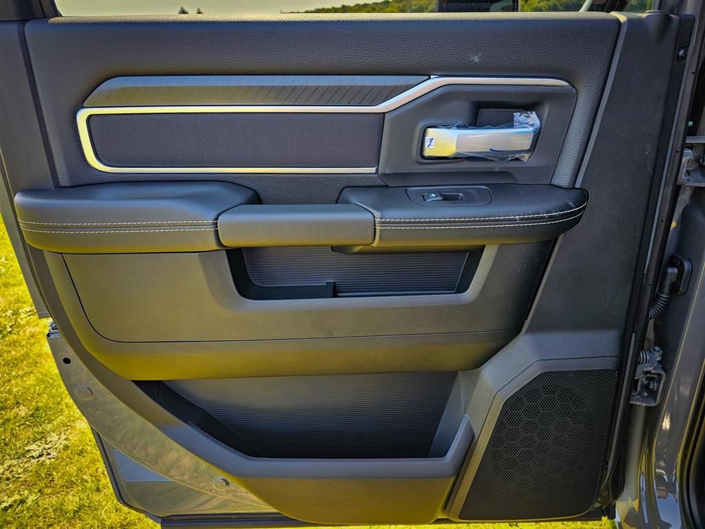 New 2026 RAM 2500 Big Horn image 37