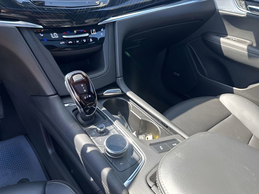 Certified 2023 Cadillac XT6 Premium Luxury w/ Technology Package AWD/4WD image 36