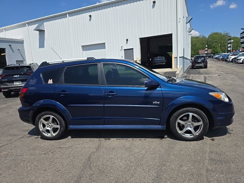 Used 2007 Pontiac Vibe w/ Sun And Sound Package FWD image 5