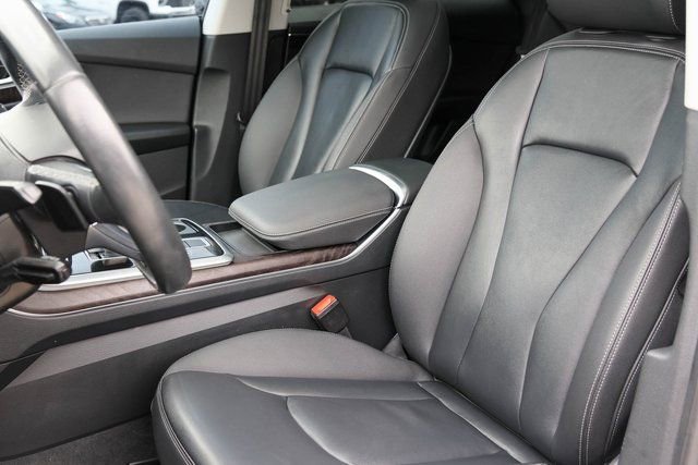 Used 2021 Audi Q8 Premium w/ Convenience Package image 12